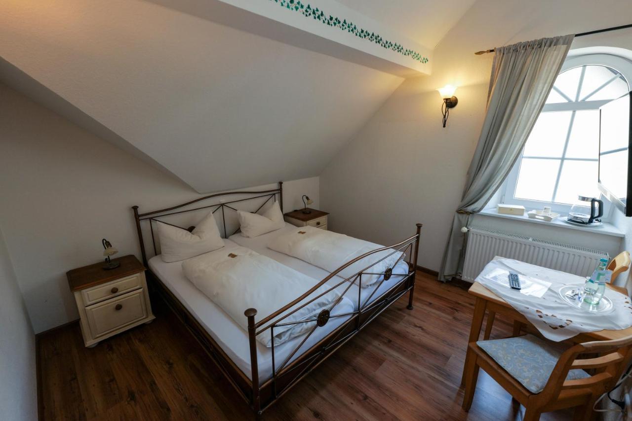 Hotel Alte Buergermeisterei Ediger-Eller Luaran gambar