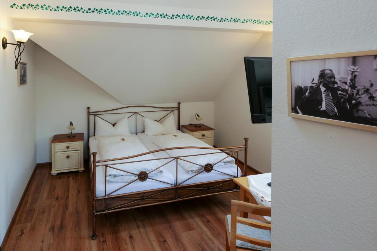 Hotel Alte Buergermeisterei Ediger-Eller Luaran gambar