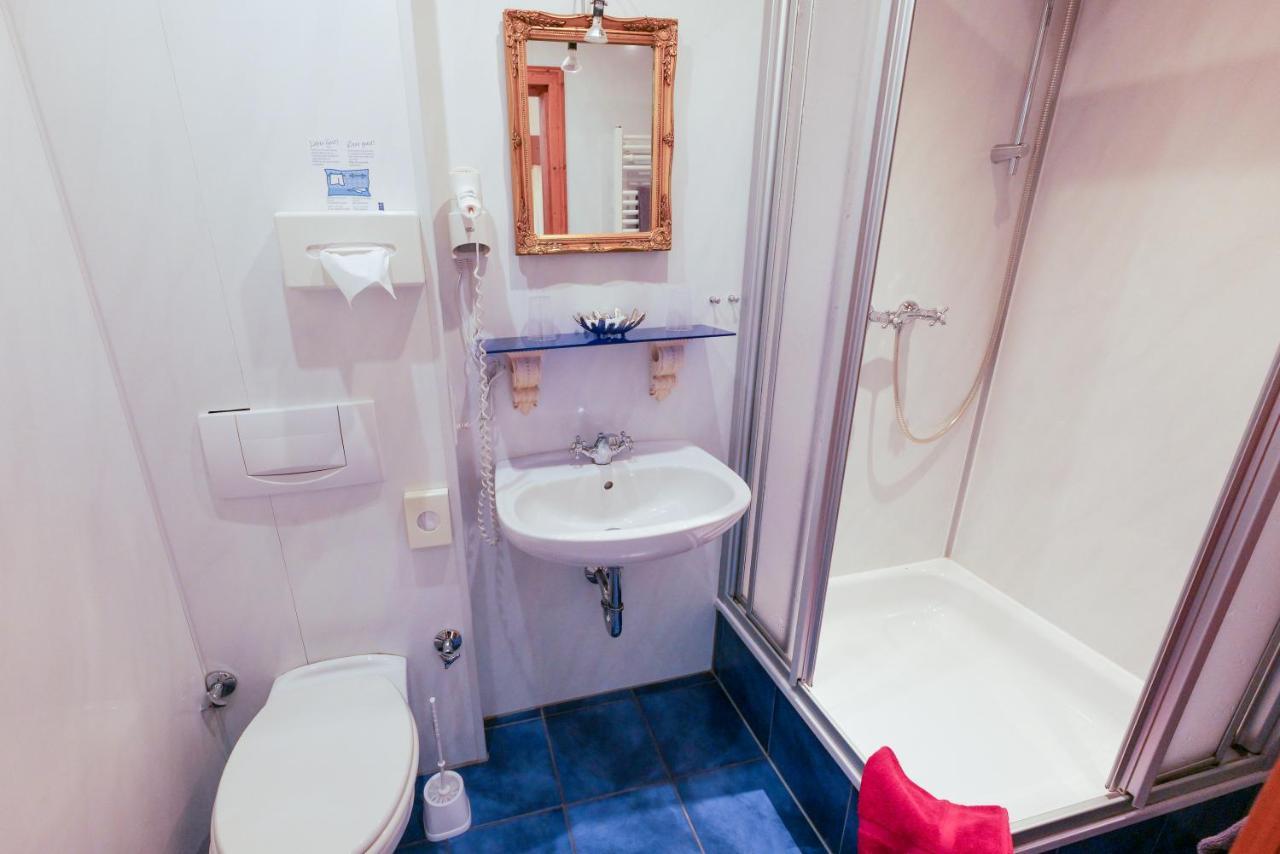 Hotel Alte Buergermeisterei Ediger-Eller Luaran gambar